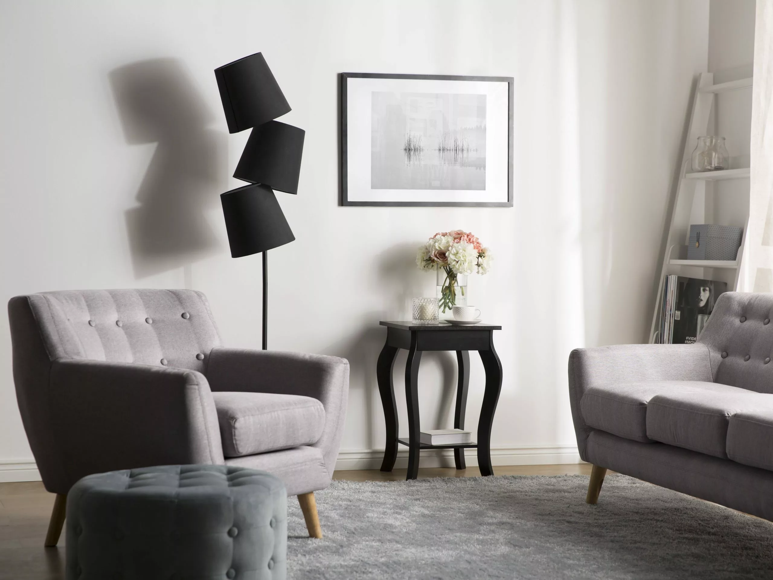 Beliani Sivupöytä Musta AVON - Image 2