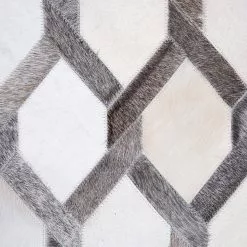 Beliani Matto Lehmännahka Harmaa AYDIN Useita Kokoja 20 Beliani Matto Lehmännahka Harmaa AYDIN Useita Kokoja -Ruokapöydät Myyntikauppa undef src sa picid 688535 type whitesh image scaled