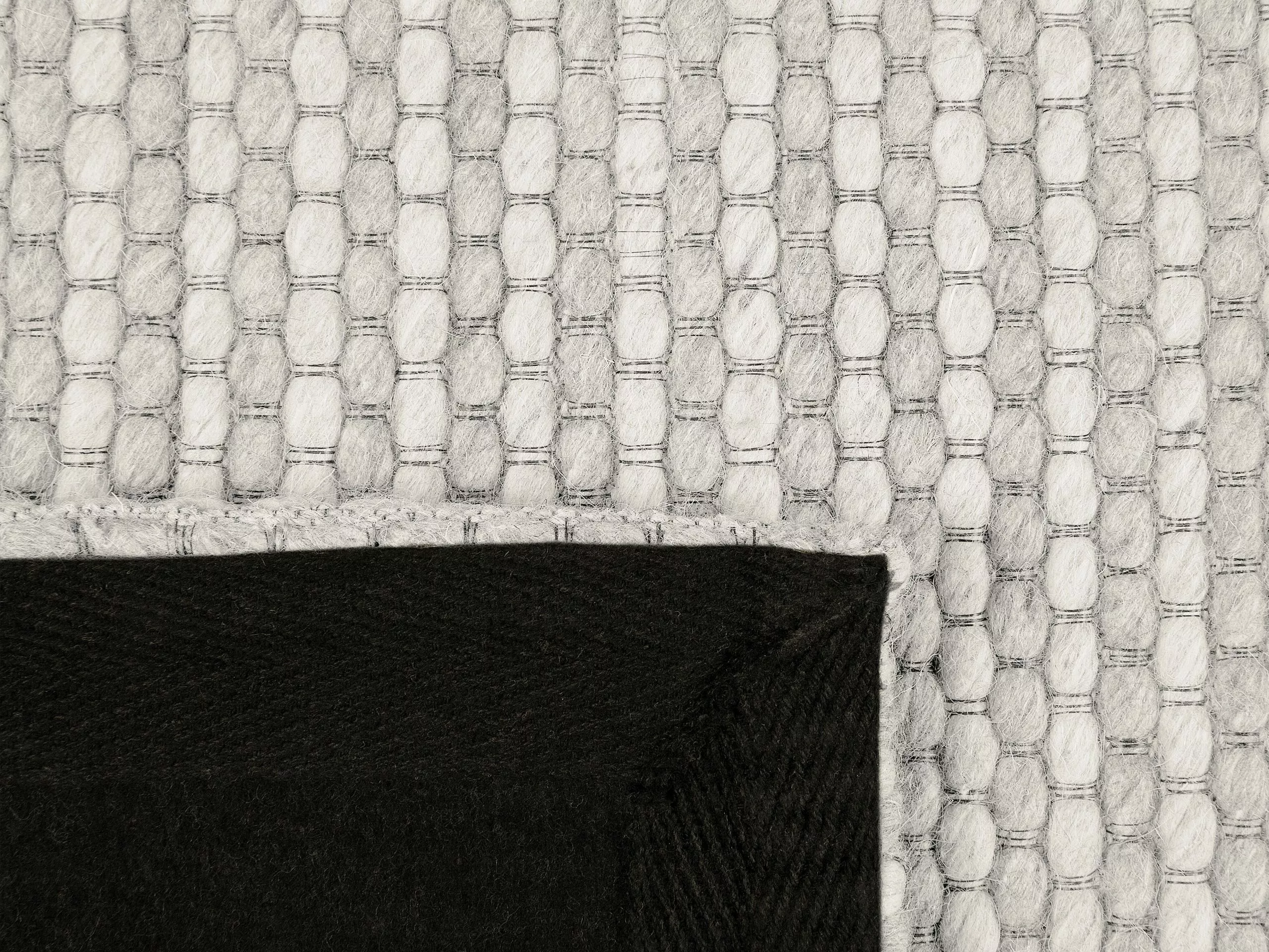 Beliani Matto Villa Vaaleanharmaa KILIS Useita Kokoja 12 Beliani Matto Villa Vaaleanharmaa KILIS Useita Kokoja - Image 10