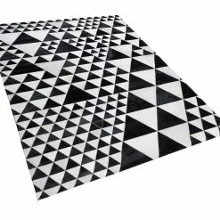 Beliani Matto Lehmännahka Musta/valkoinen ODEMIS Useita Kokoja -Ruokapöydät Myyntikauppa undef src sa picid 689612 type whitesh image scaled