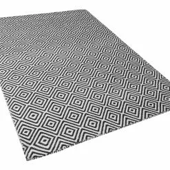 Beliani Ulkomatto Musta/valkoinen IMIRCIK Useita Kokoja -Ruokapöydät Myyntikauppa undef src sa picid 714483 type whitesh image scaled