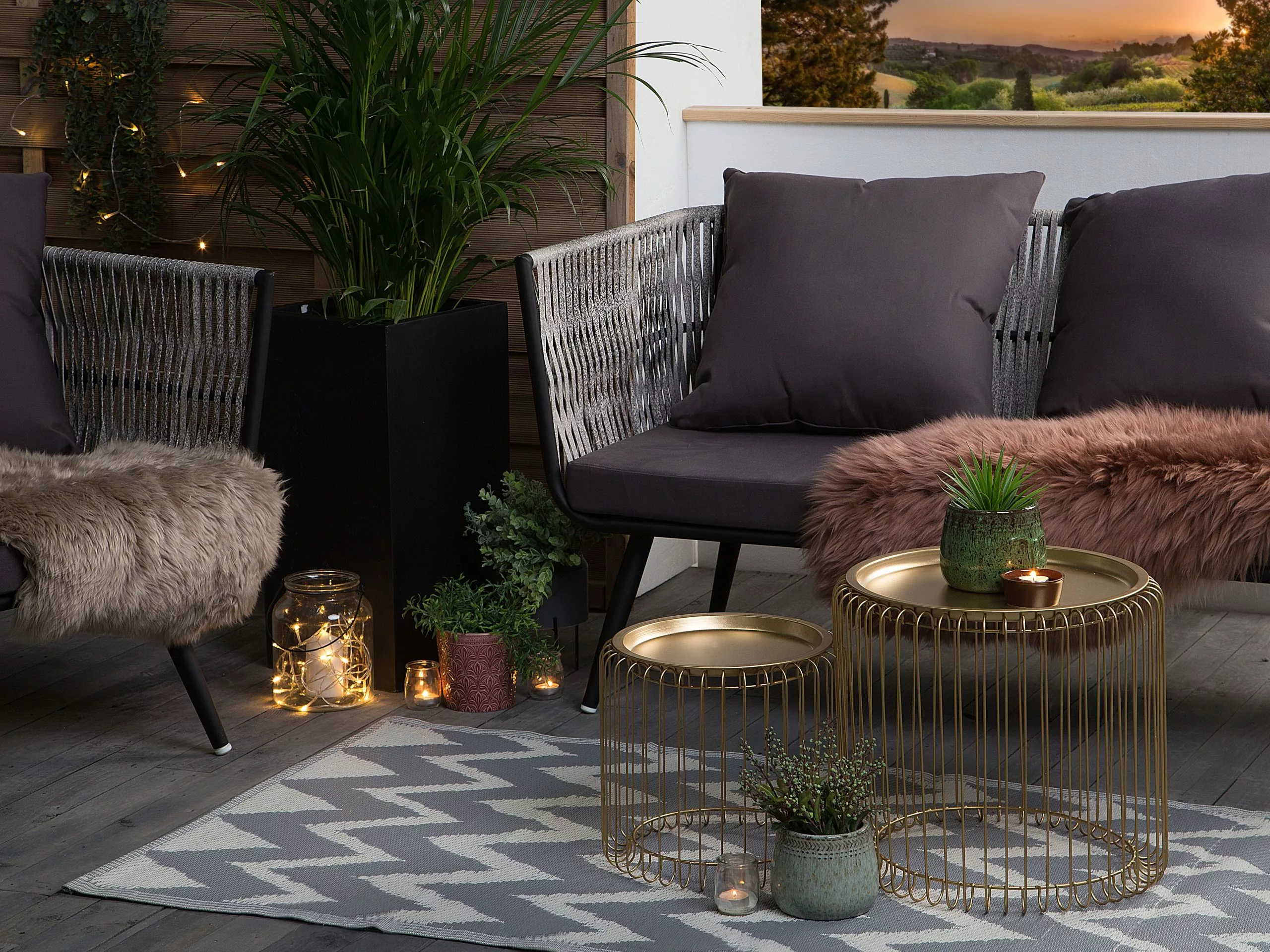 Beliani Ulkomatto Kaksipuolinen Harmaa 90 X 180 Cm SIRSA 4 Beliani Ulkomatto Kaksipuolinen Harmaa 90 X 180 Cm SIRSA - Image 2