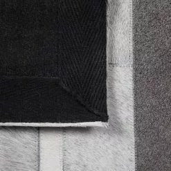 Beliani Matto Lehmännahka Vaaleanharmaa AZAY Useita Kokoja -Ruokapöydät Myyntikauppa undef src sa picid 743059 type whitesh image scaled