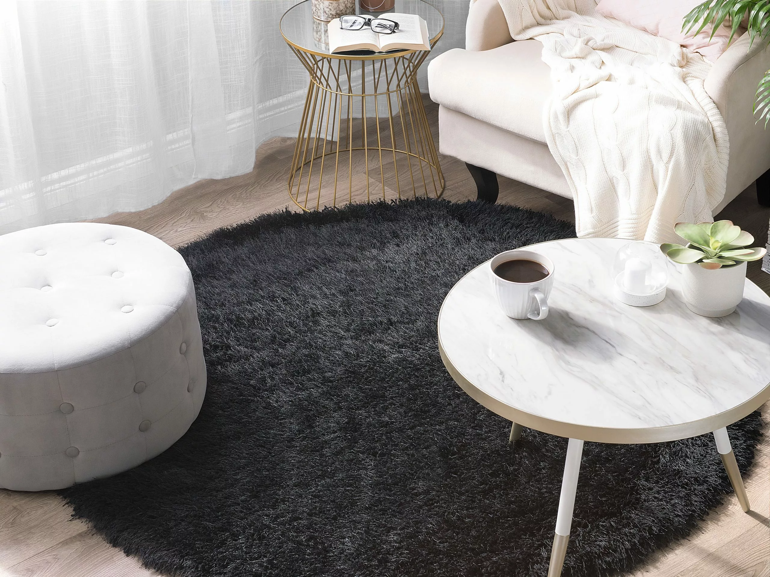 Beliani Pyöreä Matto Musta ⌀ 140 Cm CIDE 4 Beliani Pyöreä Matto Musta ⌀ 140 Cm CIDE - Image 2