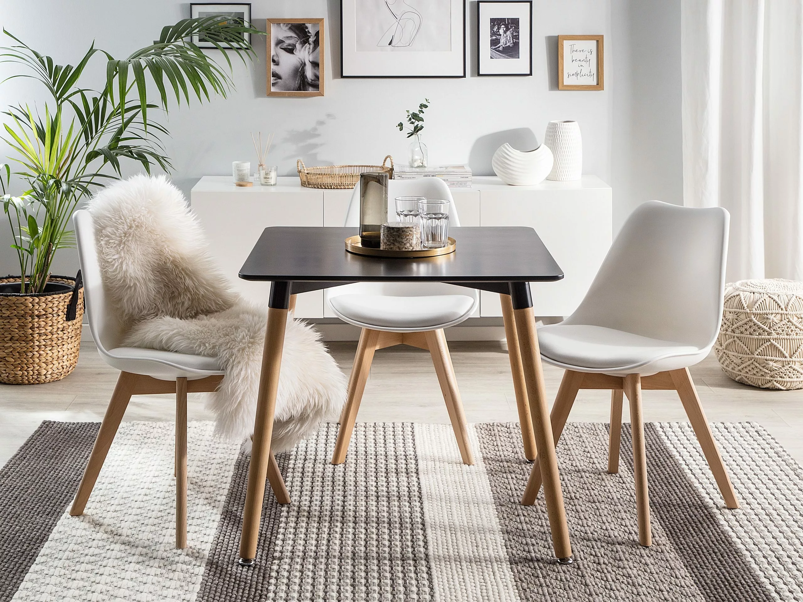 Beliani Ruokapöytä Musta/vaalea Puu 80 X 80 Cm BUSTO 5 Beliani Ruokapöytä Musta/vaalea Puu 80 X 80 Cm BUSTO - Image 3