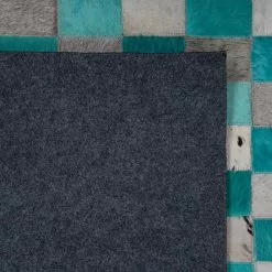 Beliani Matto Nahka Turkoosi/harmaa NIKFER Useita Kokoja 12 Beliani Matto Nahka Turkoosi/harmaa NIKFER Useita Kokoja -Ruokapöydät Myyntikauppa undef src sa picid 758314 type whitesh image scaled