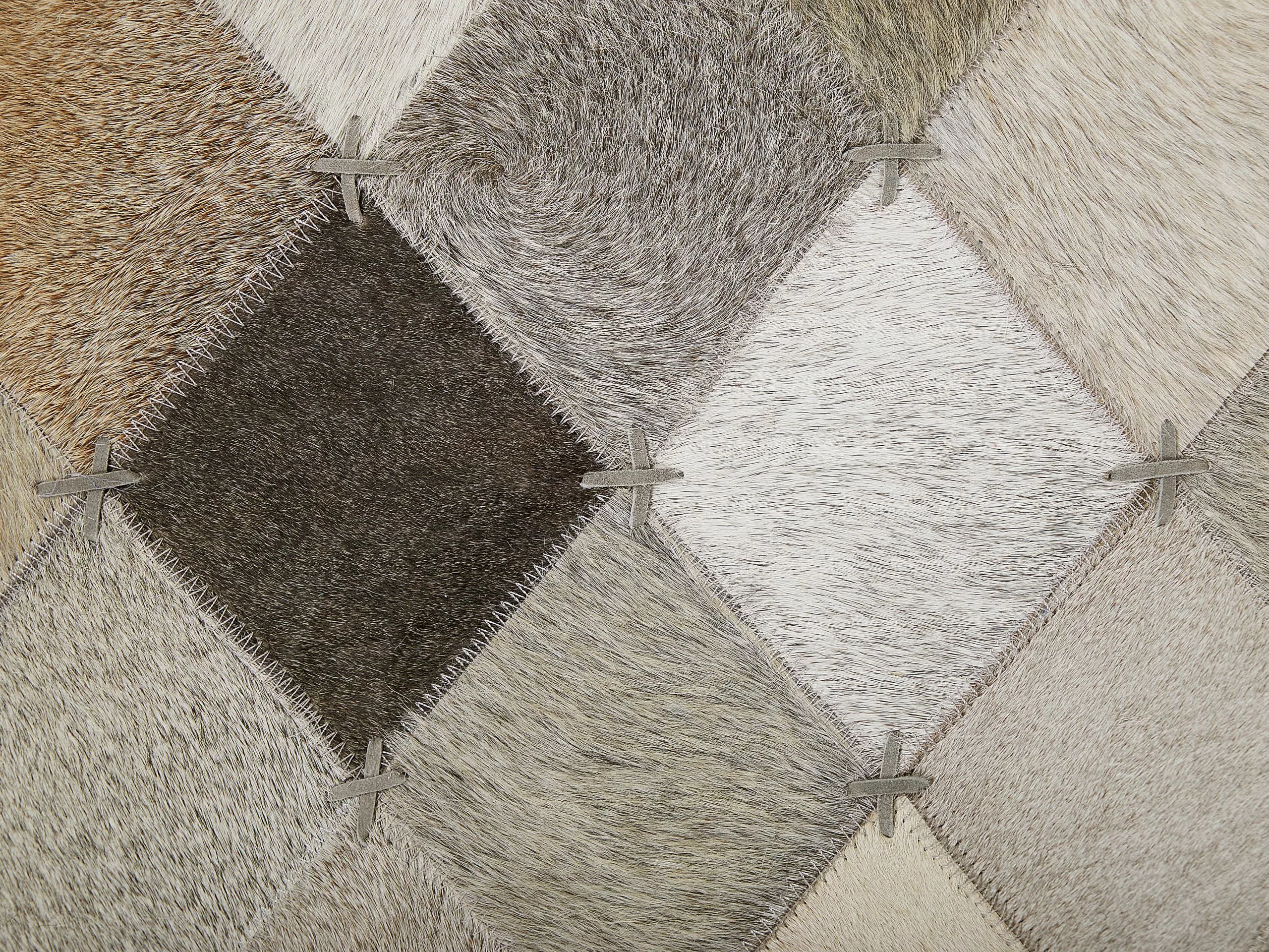 Beliani Matto Lehmännahka Harmaa/ruskea BANAZ Useita Kokoja 8 Beliani Matto Lehmännahka Harmaa/ruskea BANAZ Useita Kokoja - Image 6