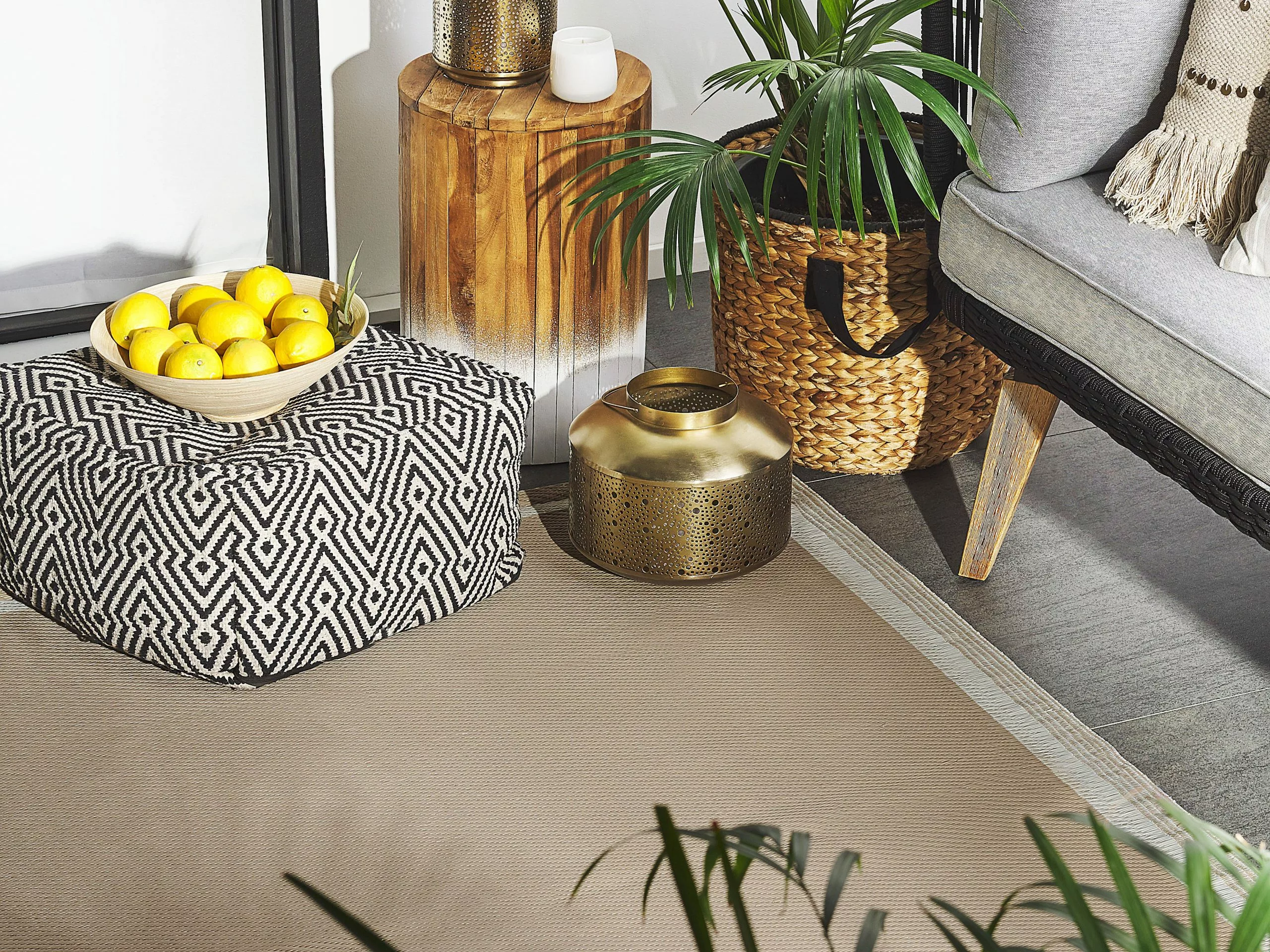 Beliani Ulkomatto Beige 120 X 180 Cm ETAWAH 4 Beliani Ulkomatto Beige 120 X 180 Cm ETAWAH - Image 2