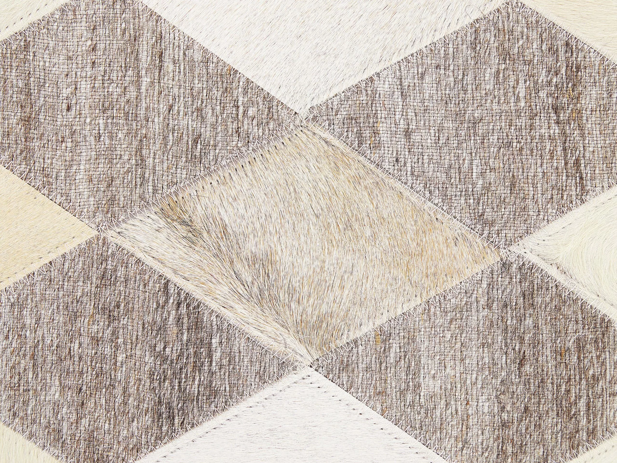 Beliani Matto Lehmännahka Ruskea/beige SESLICE Useita Kokoja 7 Beliani Matto Lehmännahka Ruskea/beige SESLICE Useita Kokoja - Image 5