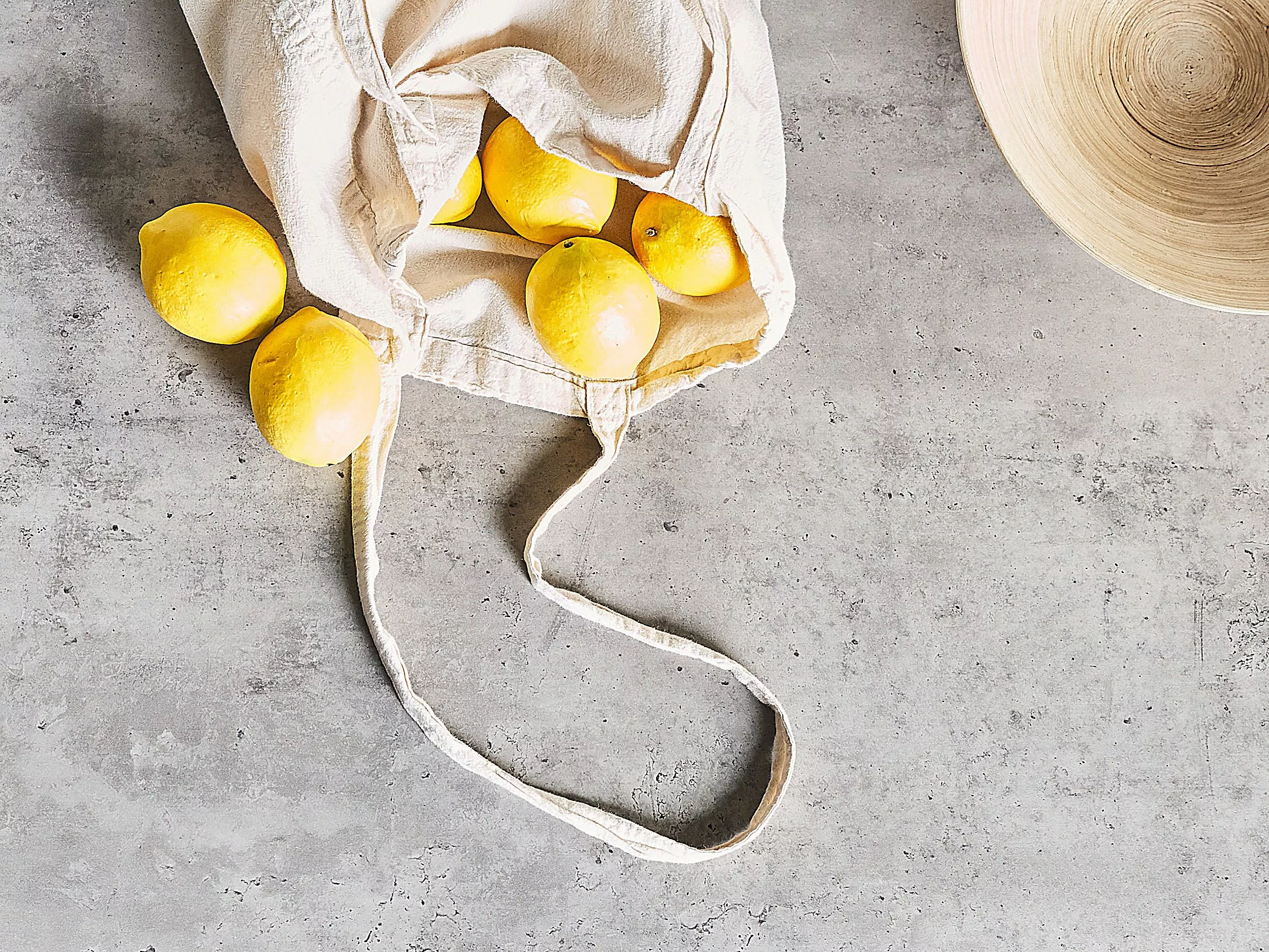 Beliani Ruokapöytä Harmaa/musta 140 X 80 Cm SPECTRA - Image 4