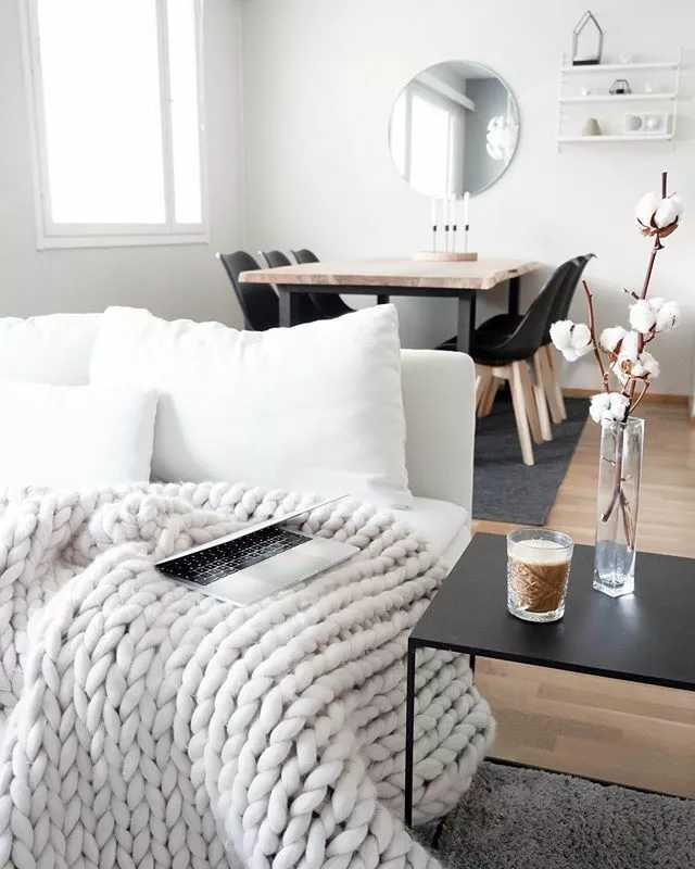 Beliani Ruokapöytä Akasiapuu Vaalea Puu/musta HEBY Useita Kokoja - Image 3