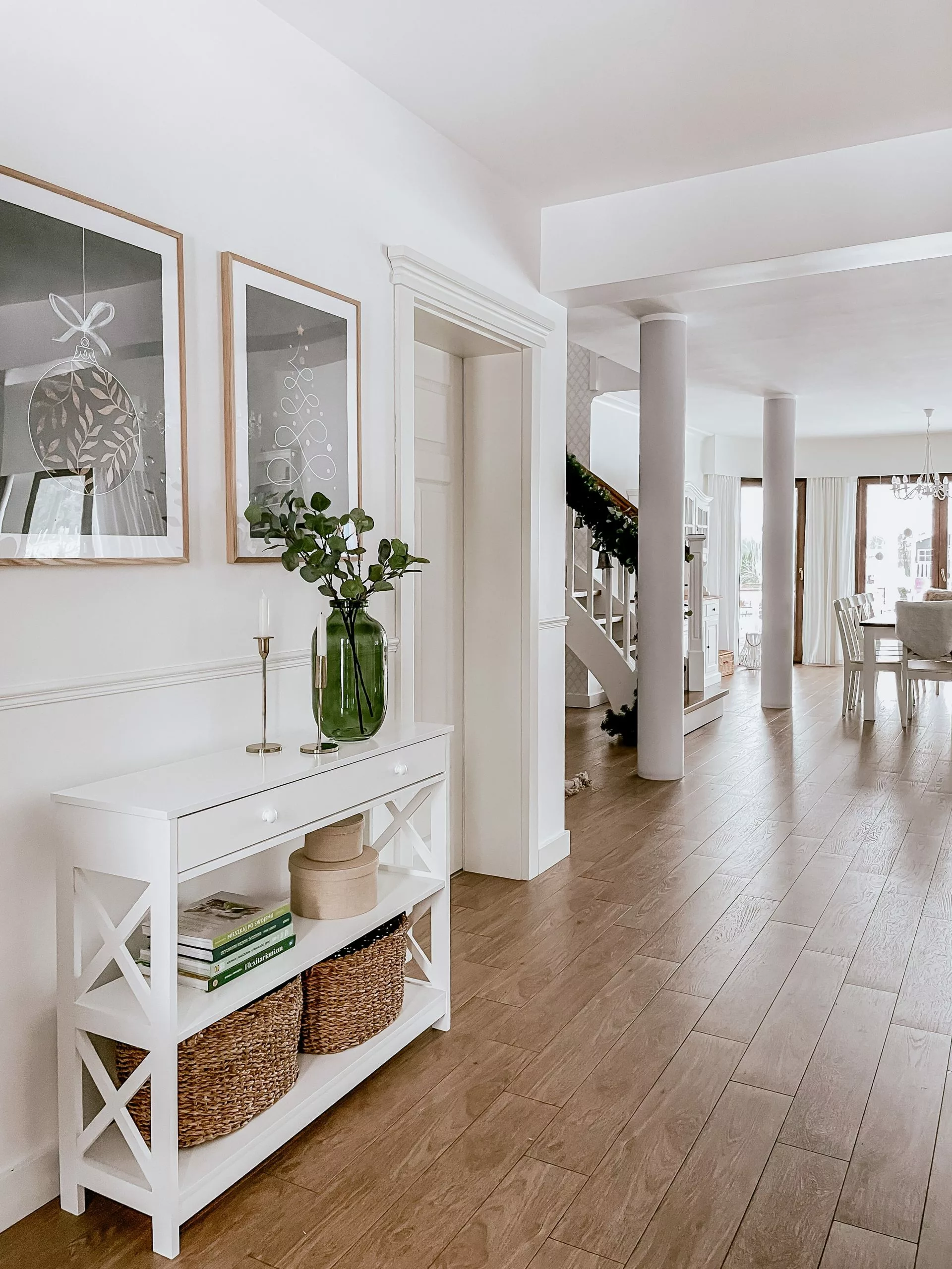 Beliani Konsolipöytä Laatikko Valkoinen MONTGOMERY 7 Beliani Konsolipöytä Laatikko Valkoinen MONTGOMERY - Image 5