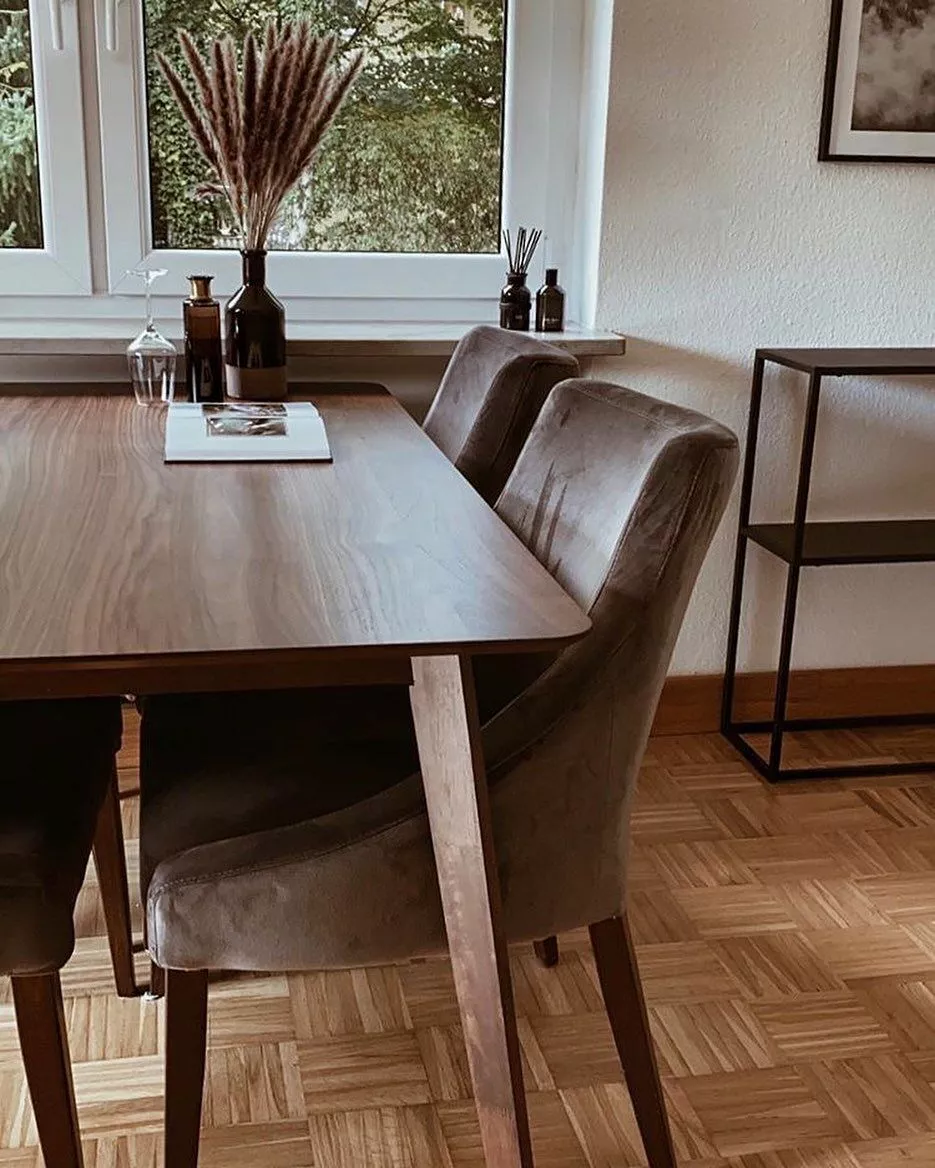 Beliani Ruokapöytä Tumma Puu MADOX Useita Kokoja 5 Beliani Ruokapöytä Tumma Puu MADOX Useita Kokoja - Image 3