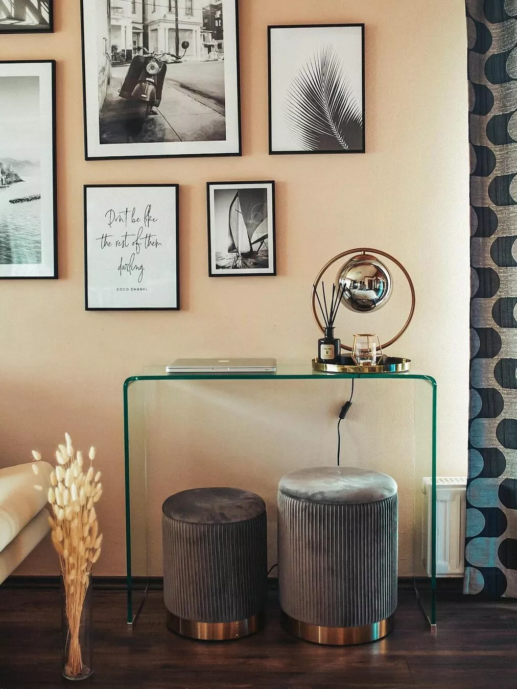 Beliani Konsolipöytä Lasi Kirkas KENDALL 5 Beliani Konsolipöytä Lasi Kirkas KENDALL - Image 3