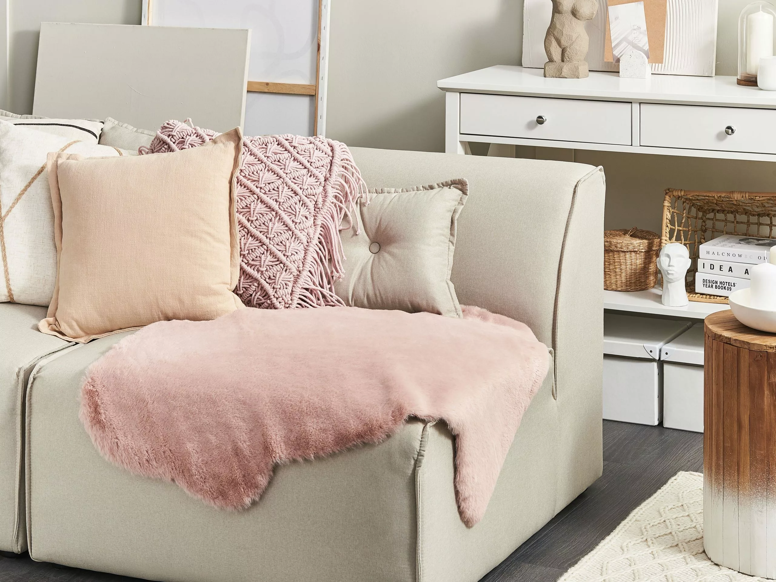 Beliani Tekotalja Vaaleanpunainen 60 X 90 Cm UNDARA 4 Beliani Tekotalja Vaaleanpunainen 60 X 90 Cm UNDARA - Image 2