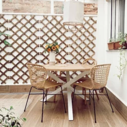 Beliani Ruokapöytä Vaalea Puu/valkoinen ⌀ 120 Cm JACKSONVILLE -Ruokapöydät Myyntikauppa undef src sa picid 812973 type whitesh image scaled