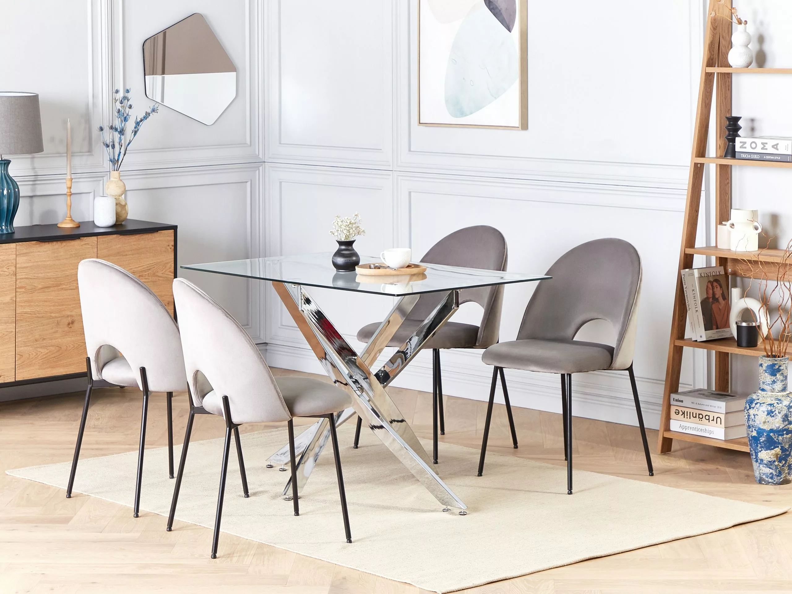 Beliani Ruokapöytä Lasitasolla Rauta Hopea 120 X 70 Cm MARAMO 4 Beliani Ruokapöytä Lasitasolla Rauta Hopea 120 X 70 Cm MARAMO - Image 2