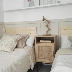 Beliani Yöpöytä Rottinki Kaappi Vaalea Puu PASCO 19 Beliani Yöpöytä Rottinki Kaappi Vaalea Puu PASCO -Ruokapöydät Myyntikauppa undef src sa picid 827365 type whitesh image scaled