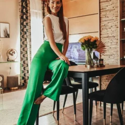 Beliani Ruokapöytä Tumma Puu/musta 135 X 80 Cm CEDAR 14 Beliani Ruokapöytä Tumma Puu/musta 135 X 80 Cm CEDAR -Ruokapöydät Myyntikauppa undef src sa picid 828364 type whitesh image scaled