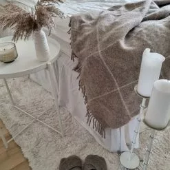 Beliani Matto Kangas Valkoinen EVREN Useita Kokoja -Ruokapöydät Myyntikauppa undef src sa picid 835875 type whitesh image scaled