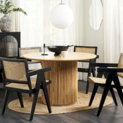 Beliani Ruokapöytä Vaalea Puu ⌀ 120 Cm VISTALLA 11 Beliani Ruokapöytä Vaalea Puu ⌀ 120 Cm VISTALLA -Ruokapöydät Myyntikauppa undef src sa picid 840683 type color image scaled