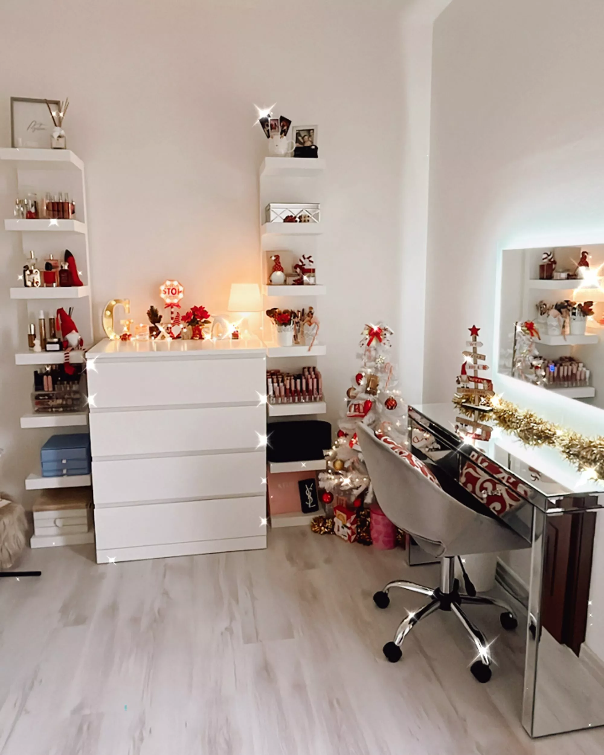 Beliani Konsolipöytä Peililasi 2 Laatikkoa Hopea MARLE 5 Beliani Konsolipöytä Peililasi 2 Laatikkoa Hopea MARLE - Image 3