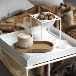 Beliani Sivupöytä Metalli Valkoinen SAXON -Ruokapöydät Myyntikauppa undef src sa picid 846281 type whitesh image