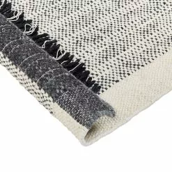 Beliani Matto Villa Valkoinen/musta KETENLI Useita Kokoja -Ruokapöydät Myyntikauppa undef src sa picid 847458 type whitesh image scaled