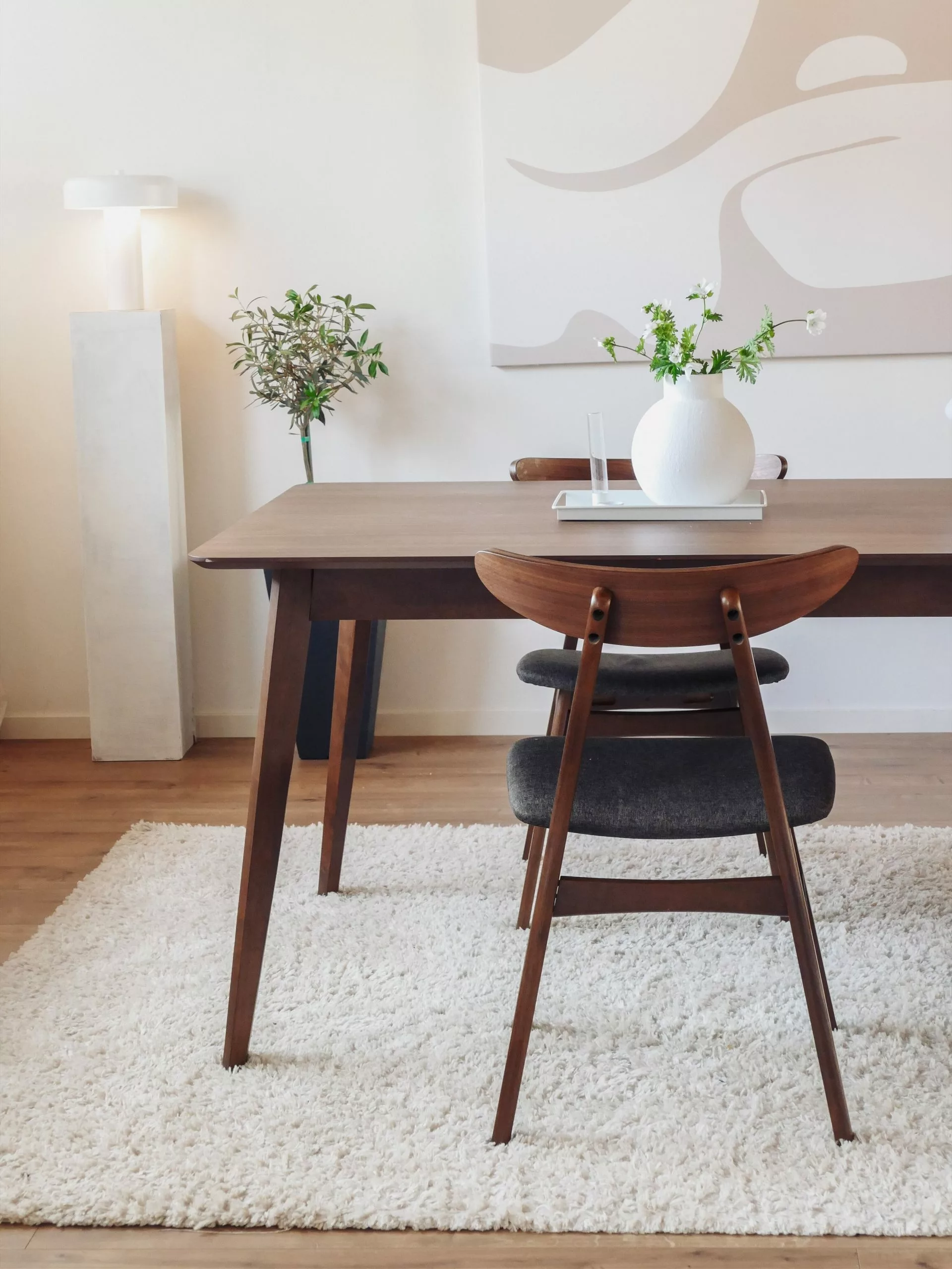 Beliani Ruokapöytä Tumma Puu MADOX Useita Kokoja 11 Beliani Ruokapöytä Tumma Puu MADOX Useita Kokoja - Image 9