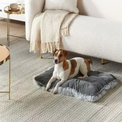 Beliani Matto Villa Vaaleanharmaa KILIS Useita Kokoja 18 Beliani Matto Villa Vaaleanharmaa KILIS Useita Kokoja -Ruokapöydät Myyntikauppa undef src sa picid 850092 type color image scaled