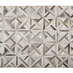 Beliani Matto Lehmännahka Beige/ruskea TAYTAN Useita Kokoja -Ruokapöydät Myyntikauppa undef src sa picid 851158 type whitesh image scaled