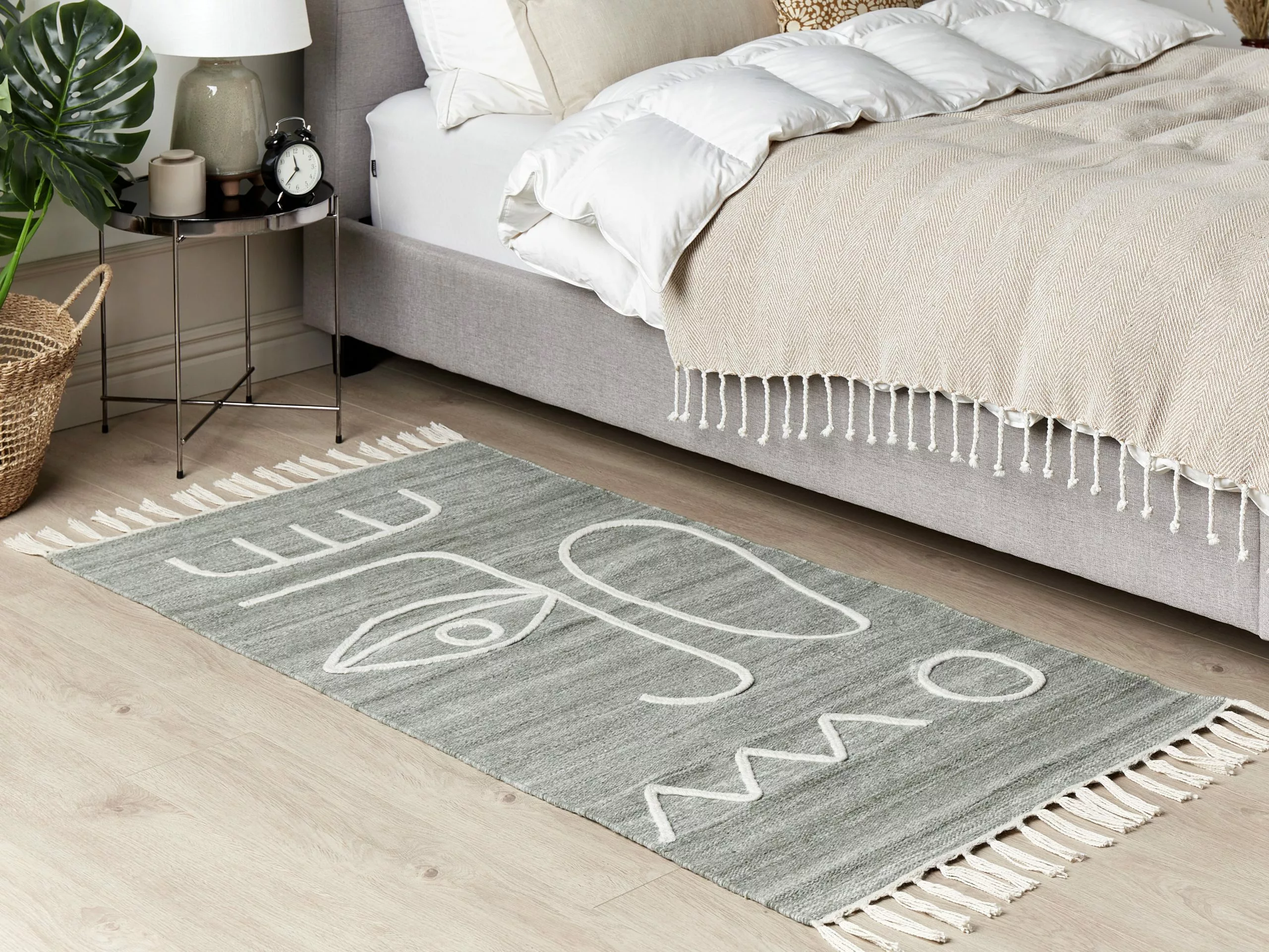 Beliani Matto Kangas Vaaleanharmaa YAVU Useita Kokoja 4 Beliani Matto Kangas Vaaleanharmaa YAVU Useita Kokoja - Image 2