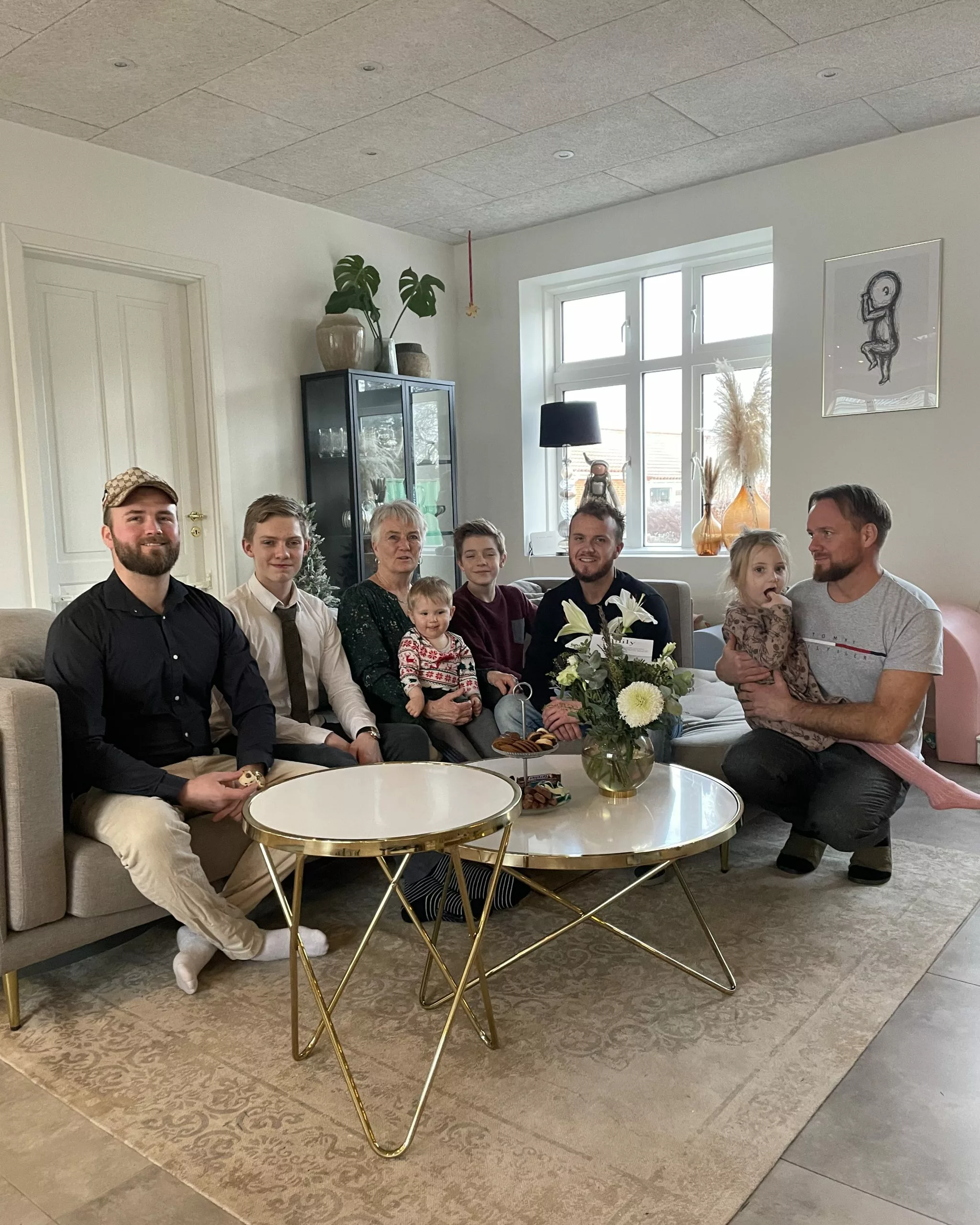 Beliani Sohvapöytä Lasitasolla Metalli Valkoinen/kulta MERIDIAN II - Image 4